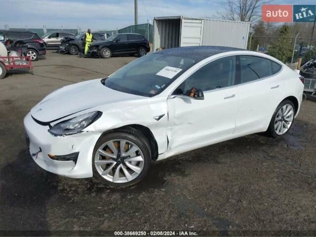Білий Тесла Модель 3, об'ємом двигуна 0 л та пробігом 126 тис. км за 20399 $, фото 31 на Automoto.ua