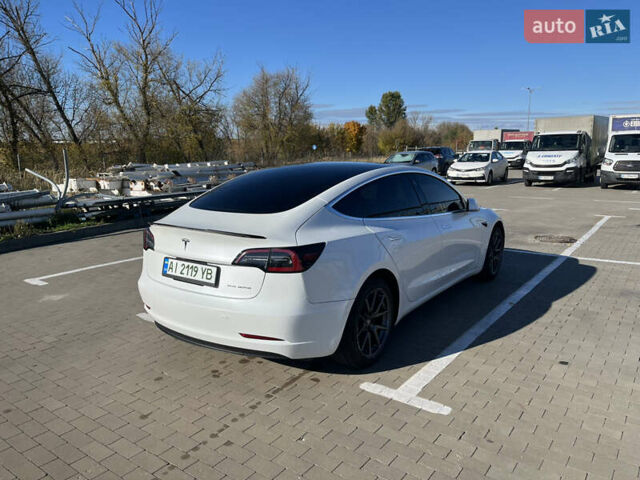 Белый Тесла Модель 3, объемом двигателя 0 л и пробегом 220 тыс. км за 16500 $, фото 11 на Automoto.ua