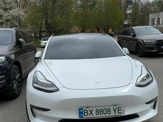 Белый Тесла Модель 3, объемом двигателя 0 л и пробегом 248 тыс. км за 14200 $, фото 1 на Automoto.ua