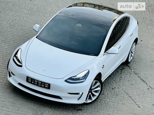 Білий Тесла Модель 3, об'ємом двигуна 0 л та пробігом 17 тис. км за 28200 $, фото 13 на Automoto.ua