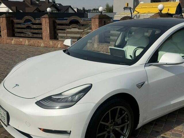 Білий Тесла Модель 3, об'ємом двигуна 0 л та пробігом 38 тис. км за 17900 $, фото 5 на Automoto.ua