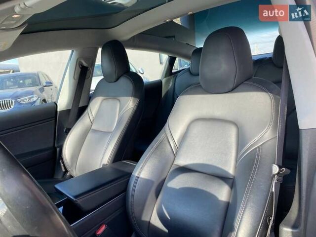 Белый Тесла Модель 3, объемом двигателя 0 л и пробегом 177 тыс. км за 17500 $, фото 13 на Automoto.ua