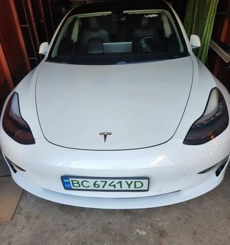 Белый Тесла Модель 3, объемом двигателя 0 л и пробегом 183 тыс. км за 15250 $, фото 13 на Automoto.ua