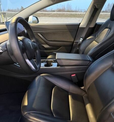 Білий Тесла Модель 3, об'ємом двигуна 0 л та пробігом 89 тис. км за 19500 $, фото 14 на Automoto.ua