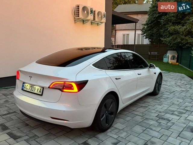 Білий Тесла Модель 3, об'ємом двигуна 0 л та пробігом 172 тис. км за 12950 $, фото 8 на Automoto.ua