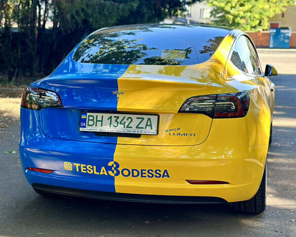 Белый Тесла Модель 3, объемом двигателя 0 л и пробегом 66 тыс. км за 19900 $, фото 8 на Automoto.ua