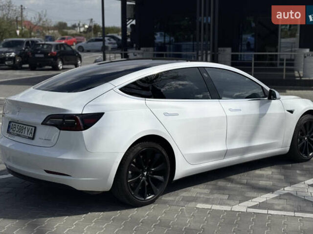 Белый Тесла Модель 3, объемом двигателя 0 л и пробегом 155 тыс. км за 18500 $, фото 7 на Automoto.ua