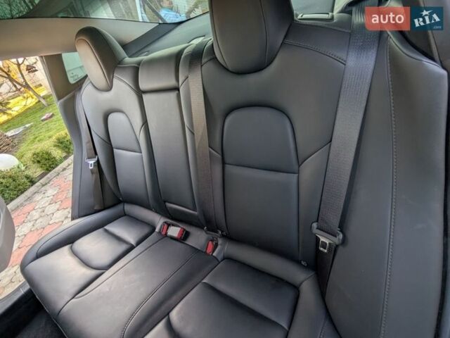 Белый Тесла Модель 3, объемом двигателя 0 л и пробегом 120 тыс. км за 19800 $, фото 41 на Automoto.ua