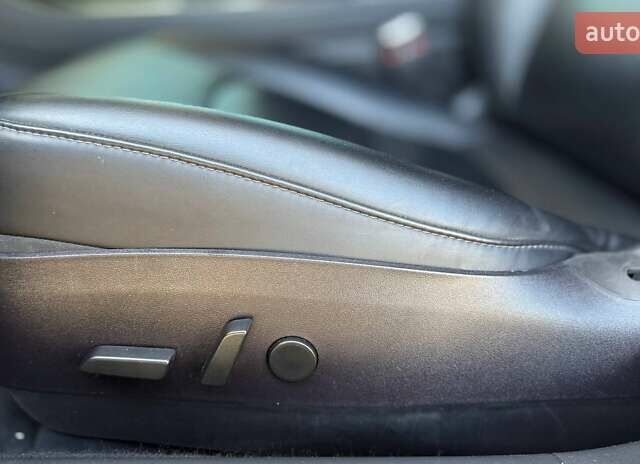 Белый Тесла Модель 3, объемом двигателя 0 л и пробегом 78 тыс. км за 20999 $, фото 33 на Automoto.ua