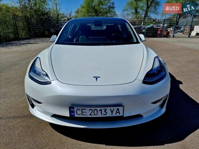 Белый Тесла Модель 3, объемом двигателя 0 л и пробегом 85 тыс. км за 21500 $, фото 11 на Automoto.ua