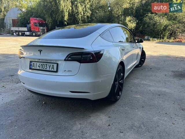 Білий Тесла Модель 3, об'ємом двигуна 0 л та пробігом 53 тис. км за 19800 $, фото 8 на Automoto.ua