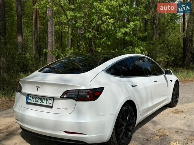 Білий Тесла Модель 3, об'ємом двигуна 0 л та пробігом 119 тис. км за 19600 $, фото 9 на Automoto.ua