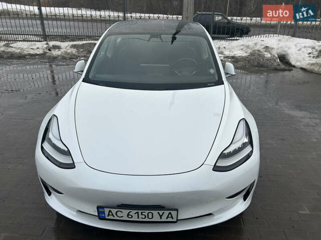 Білий Тесла Модель 3, об'ємом двигуна 0 л та пробігом 140 тис. км за 15700 $, фото 12 на Automoto.ua