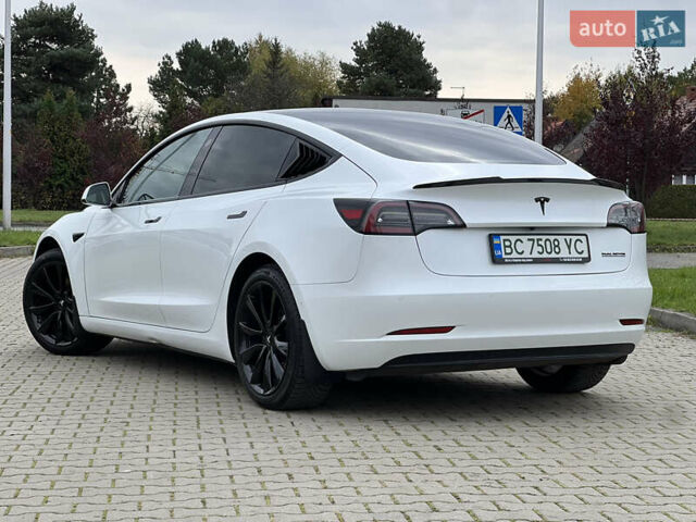 Белый Тесла Модель 3, объемом двигателя 0 л и пробегом 92 тыс. км за 19950 $, фото 24 на Automoto.ua
