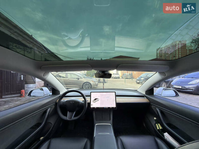 Белый Тесла Модель 3, объемом двигателя 0 л и пробегом 71 тыс. км за 15800 $, фото 5 на Automoto.ua