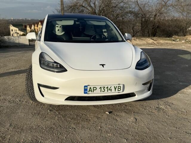 Білий Тесла Модель 3, об'ємом двигуна 0 л та пробігом 120 тис. км за 15500 $, фото 6 на Automoto.ua