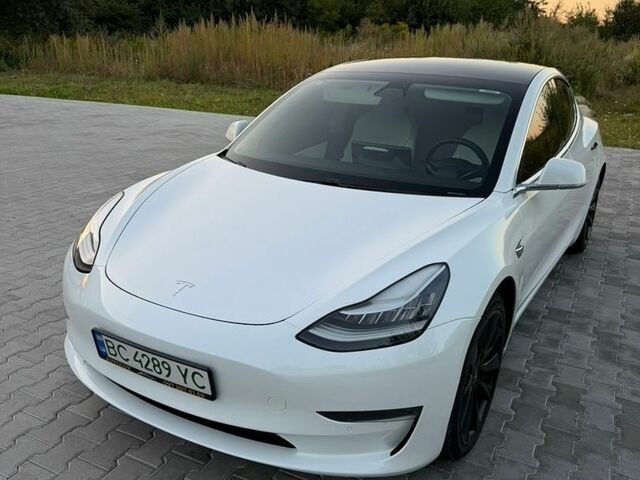 Білий Тесла Модель 3, об'ємом двигуна 0 л та пробігом 117 тис. км за 15900 $, фото 15 на Automoto.ua