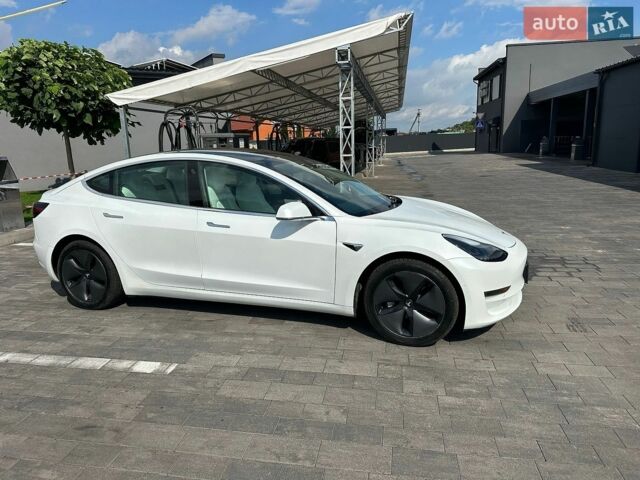 Белый Тесла Модель 3, объемом двигателя 0 л и пробегом 108 тыс. км за 17000 $, фото 14 на Automoto.ua