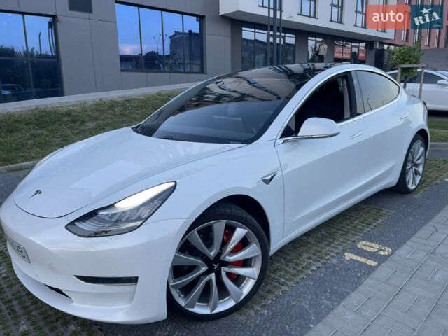 Белый Тесла Модель 3, объемом двигателя 0 л и пробегом 101 тыс. км за 23000 $, фото 37 на Automoto.ua