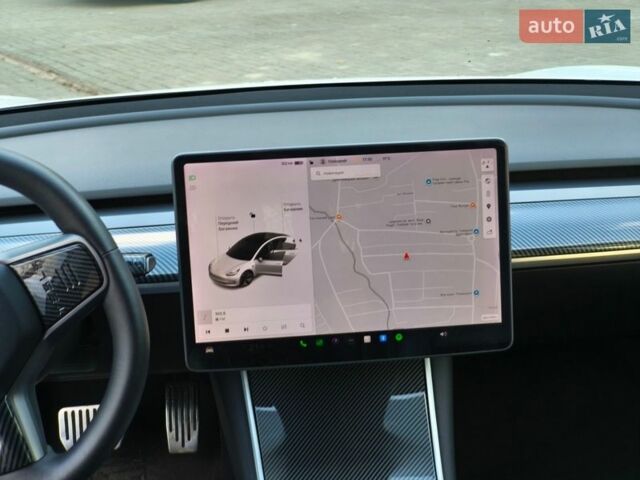 Білий Тесла Модель 3, об'ємом двигуна 0 л та пробігом 154 тис. км за 14500 $, фото 15 на Automoto.ua