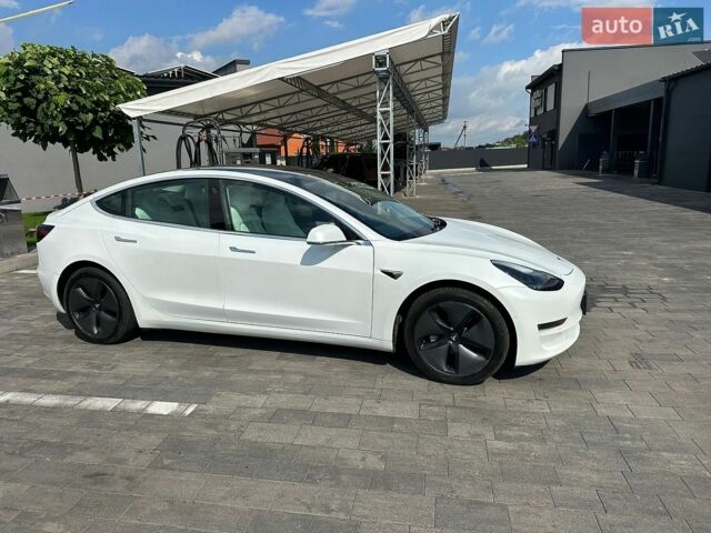 Білий Тесла Модель 3, об'ємом двигуна 0 л та пробігом 108 тис. км за 17500 $, фото 14 на Automoto.ua