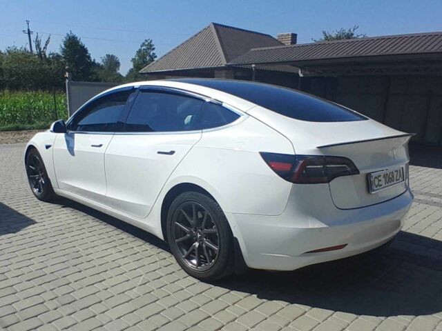 Белый Тесла Модель 3, объемом двигателя 0 л и пробегом 191 тыс. км за 18000 $, фото 2 на Automoto.ua