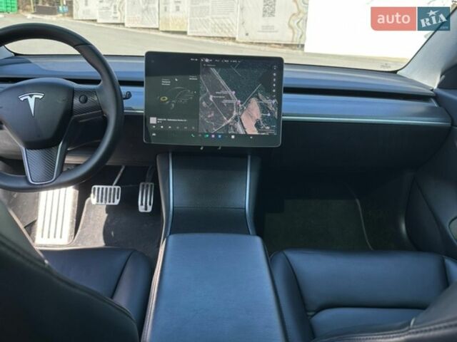 Белый Тесла Модель 3, объемом двигателя 0 л и пробегом 80 тыс. км за 21000 $, фото 9 на Automoto.ua