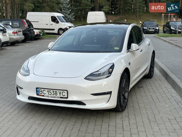 Белый Тесла Модель 3, объемом двигателя 0 л и пробегом 257 тыс. км за 16800 $, фото 12 на Automoto.ua
