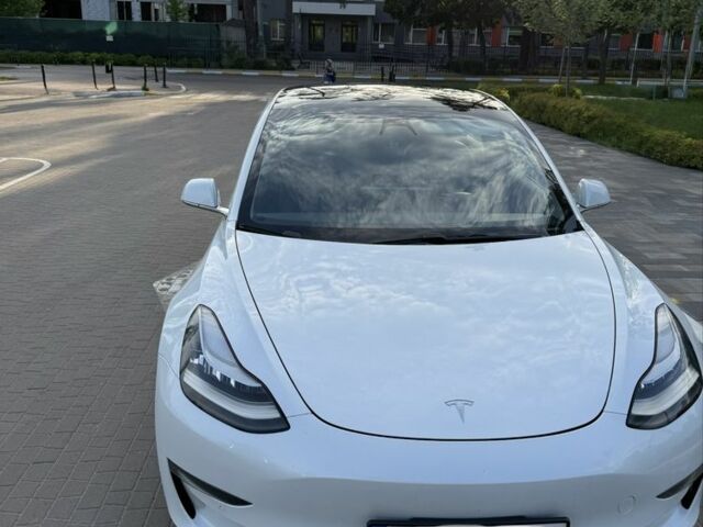 Білий Тесла Модель 3, об'ємом двигуна 0 л та пробігом 175 тис. км за 16000 $, фото 7 на Automoto.ua