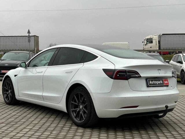 Білий Тесла Модель 3, об'ємом двигуна 0 л та пробігом 203 тис. км за 13790 $, фото 2 на Automoto.ua