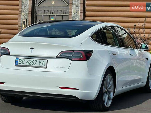 Белый Тесла Модель 3, объемом двигателя 0 л и пробегом 135 тыс. км за 17200 $, фото 6 на Automoto.ua