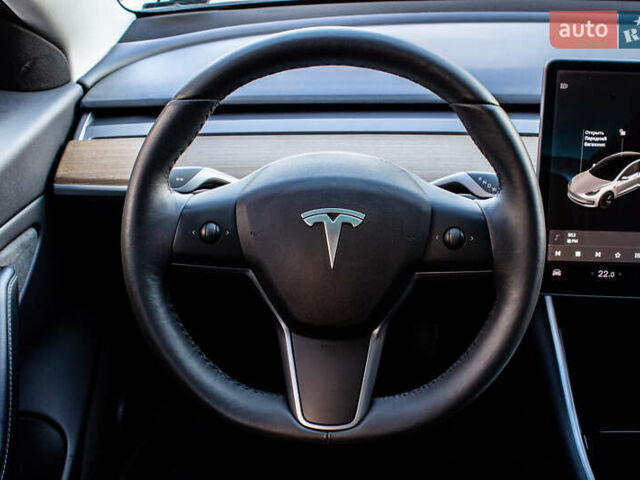 Білий Тесла Модель 3, об'ємом двигуна 0 л та пробігом 146 тис. км за 17500 $, фото 34 на Automoto.ua