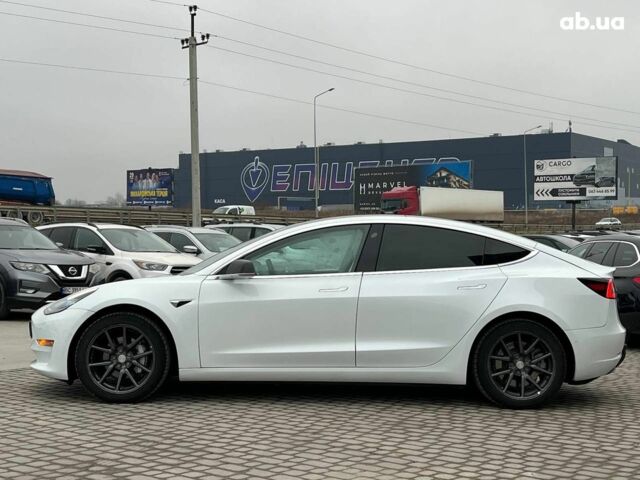 Білий Тесла Модель 3, об'ємом двигуна 0 л та пробігом 203 тис. км за 12000 $, фото 2 на Automoto.ua