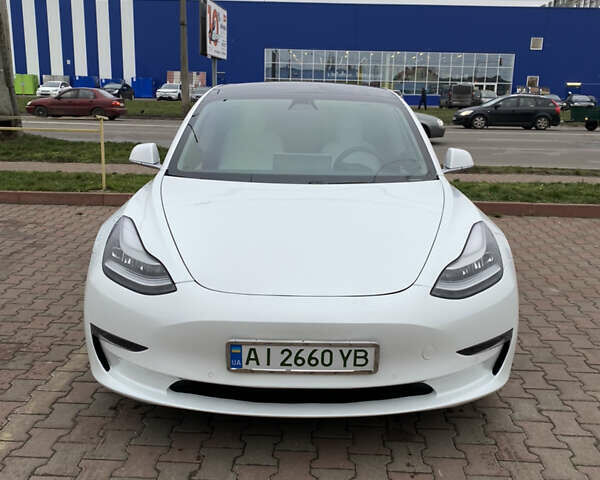 Белый Тесла Модель 3, объемом двигателя 0 л и пробегом 110 тыс. км за 17600 $, фото 17 на Automoto.ua