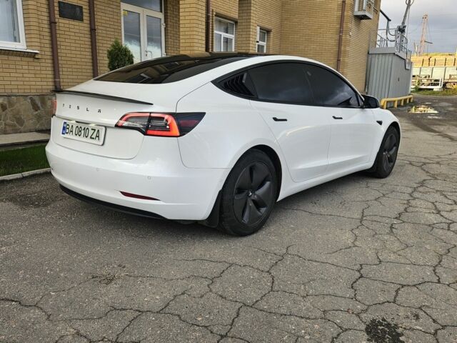 Білий Тесла Модель 3, об'ємом двигуна 0 л та пробігом 78 тис. км за 15300 $, фото 7 на Automoto.ua