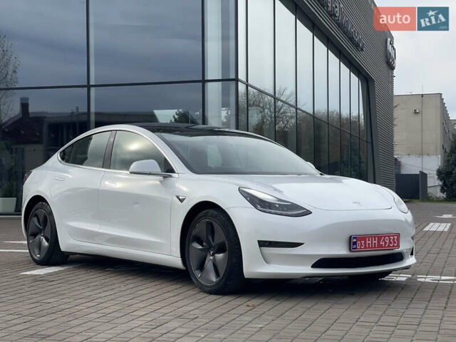 Белый Тесла Модель 3, объемом двигателя 0 л и пробегом 120 тыс. км за 17000 $, фото 13 на Automoto.ua