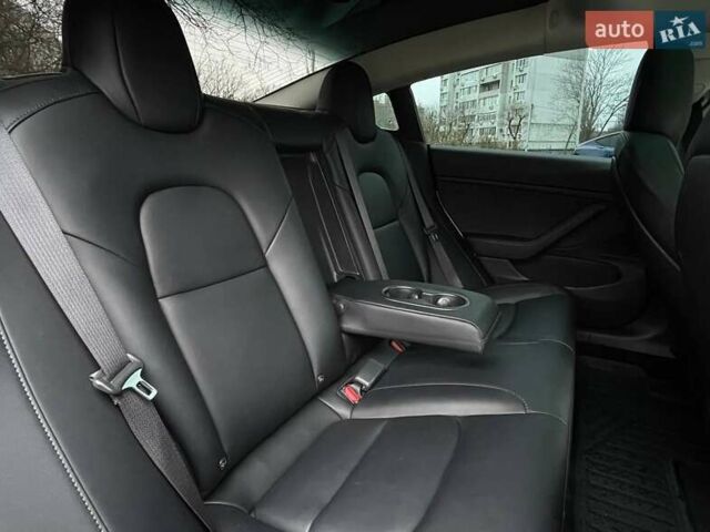 Белый Тесла Модель 3, объемом двигателя 0 л и пробегом 131 тыс. км за 21300 $, фото 12 на Automoto.ua