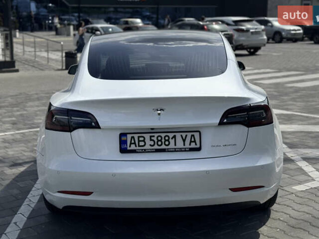 Белый Тесла Модель 3, объемом двигателя 0 л и пробегом 155 тыс. км за 18500 $, фото 6 на Automoto.ua