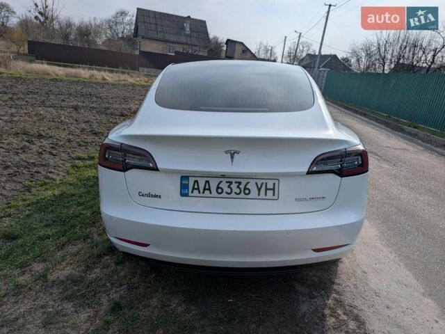 Білий Тесла Модель 3, об'ємом двигуна 0 л та пробігом 120 тис. км за 16980 $, фото 8 на Automoto.ua