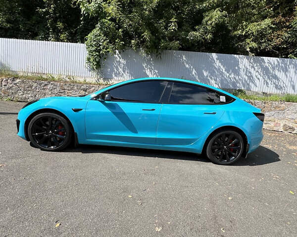 Білий Тесла Модель 3, об'ємом двигуна 0 л та пробігом 70 тис. км за 22500 $, фото 2 на Automoto.ua