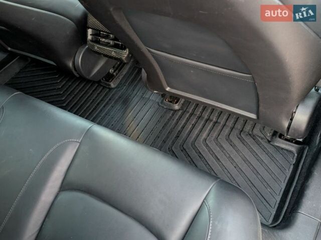 Белый Тесла Модель 3, объемом двигателя 0 л и пробегом 120 тыс. км за 19800 $, фото 46 на Automoto.ua