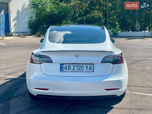 Білий Тесла Модель 3, об'ємом двигуна 0 л та пробігом 152 тис. км за 15000 $, фото 4 на Automoto.ua