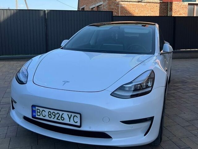 Белый Тесла Модель 3, объемом двигателя 0 л и пробегом 145 тыс. км за 17500 $, фото 1 на Automoto.ua