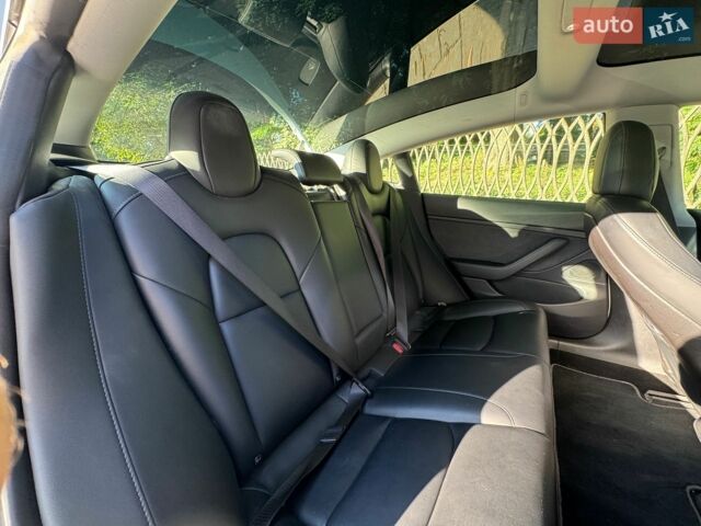 Белый Тесла Модель 3, объемом двигателя 0 л и пробегом 152 тыс. км за 17500 $, фото 29 на Automoto.ua