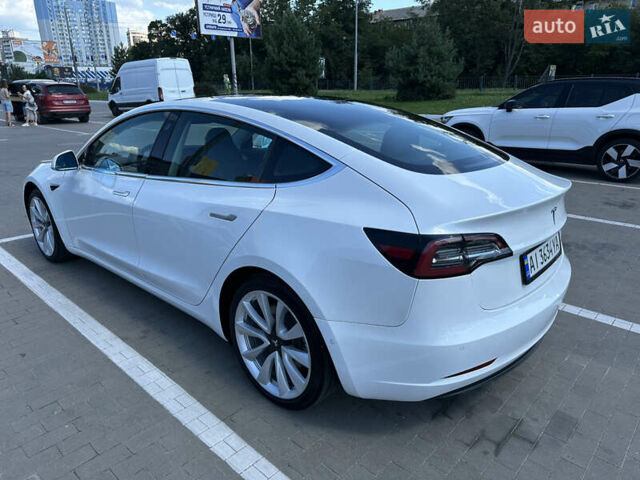 Белый Тесла Модель 3, объемом двигателя 0 л и пробегом 142 тыс. км за 25850 $, фото 6 на Automoto.ua
