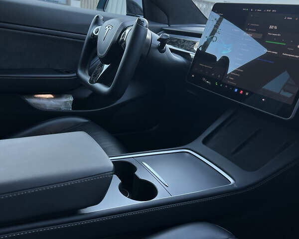 Білий Тесла Модель 3, об'ємом двигуна 0 л та пробігом 70 тис. км за 22500 $, фото 22 на Automoto.ua