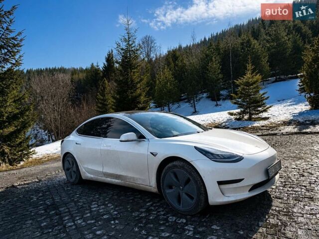 Белый Тесла Модель 3, объемом двигателя 0 л и пробегом 156 тыс. км за 17100 $, фото 19 на Automoto.ua