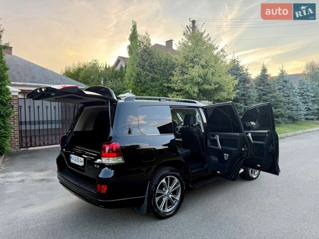 Белый Тесла Модель 3, объемом двигателя 0 л и пробегом 153 тыс. км за 16840 $, фото 7 на Automoto.ua