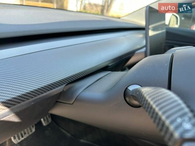 Белый Тесла Модель 3, объемом двигателя 0 л и пробегом 80 тыс. км за 21000 $, фото 12 на Automoto.ua