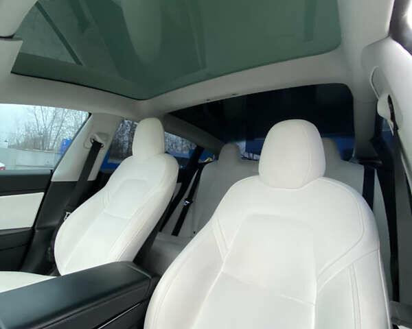 Белый Тесла Модель 3, объемом двигателя 0 л и пробегом 110 тыс. км за 17600 $, фото 20 на Automoto.ua